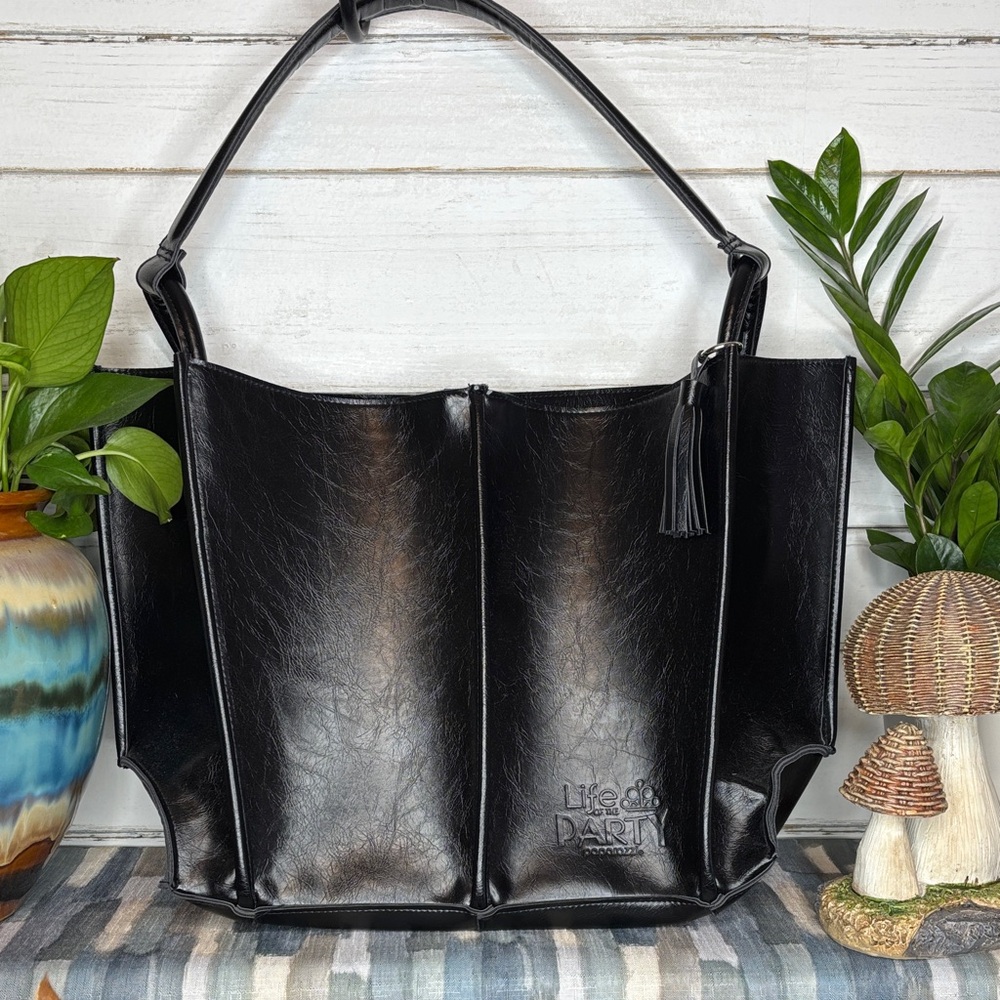 Paparazzi Black Leather Tote with Tassel.